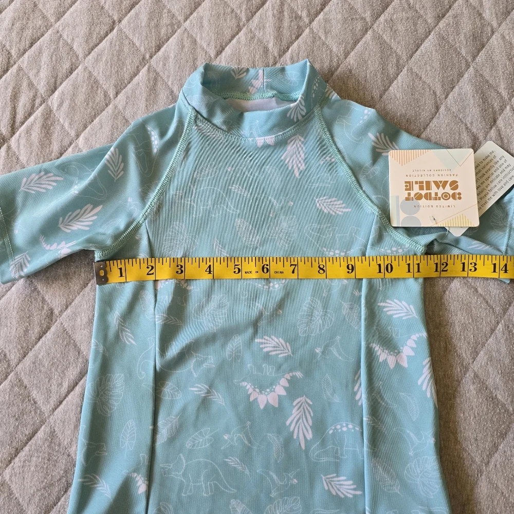 Dot Dot Smile Kids Rashguard Top Size 5/6 NWT